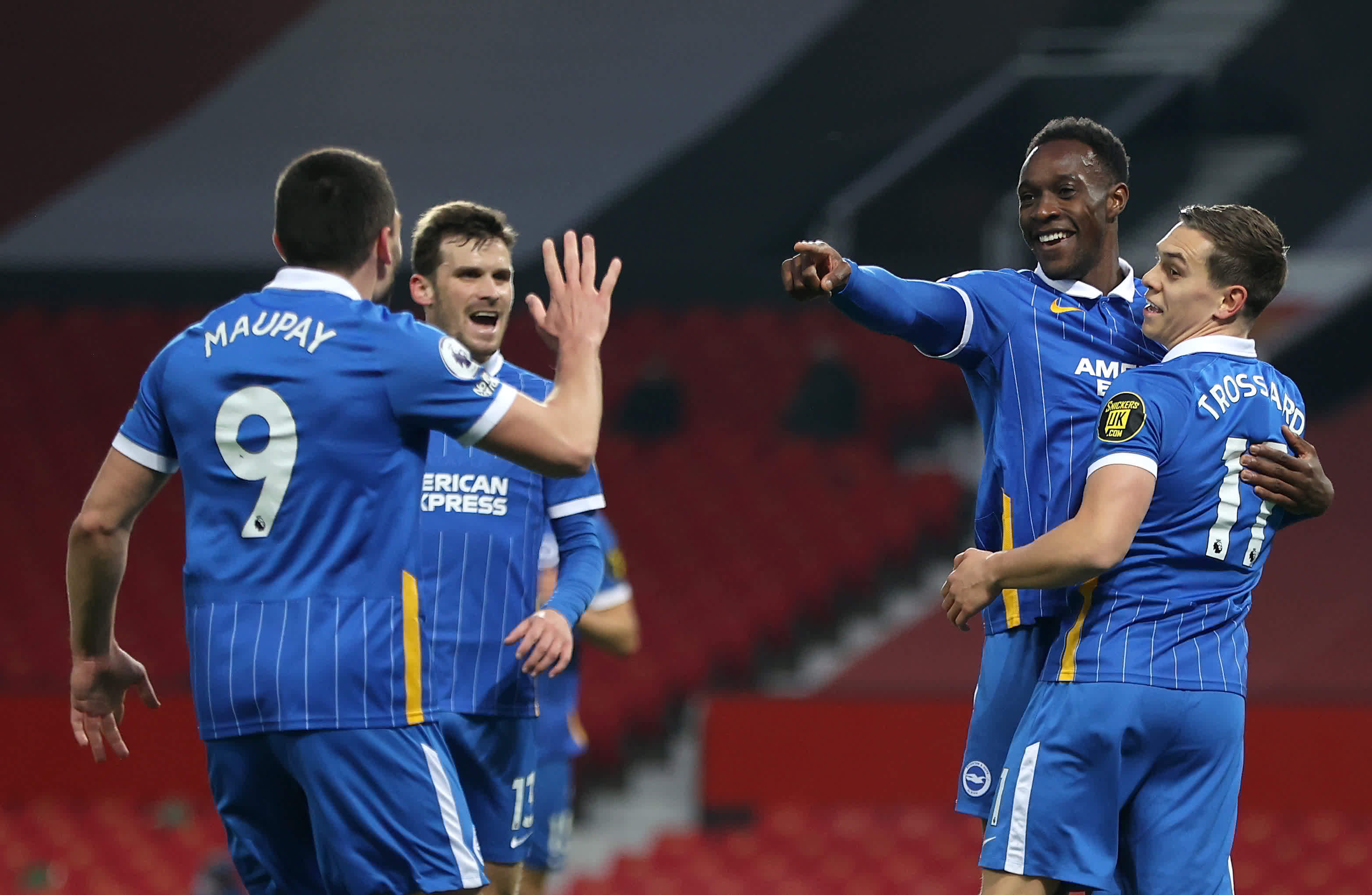 数据揭露两 数据揭露两