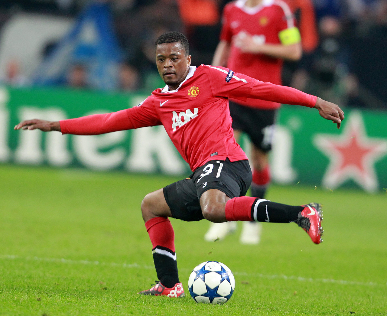 鼓励他们在 鼓励他们在